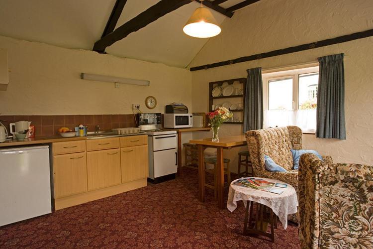 Doubleton Farm Cottages Weston-super-Mare Room photo