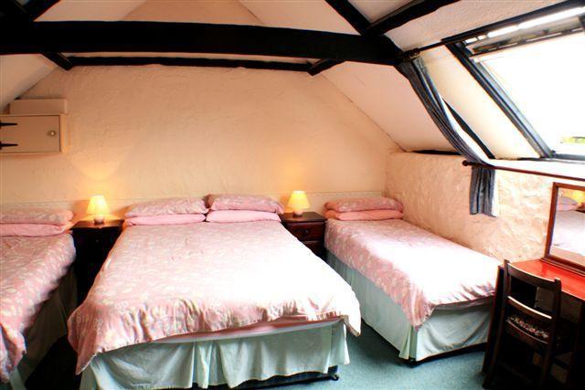 Doubleton Farm Cottages Weston-super-Mare Room photo